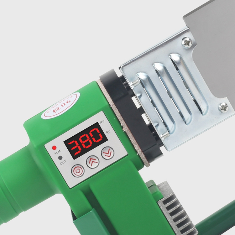 Pipe welding machine