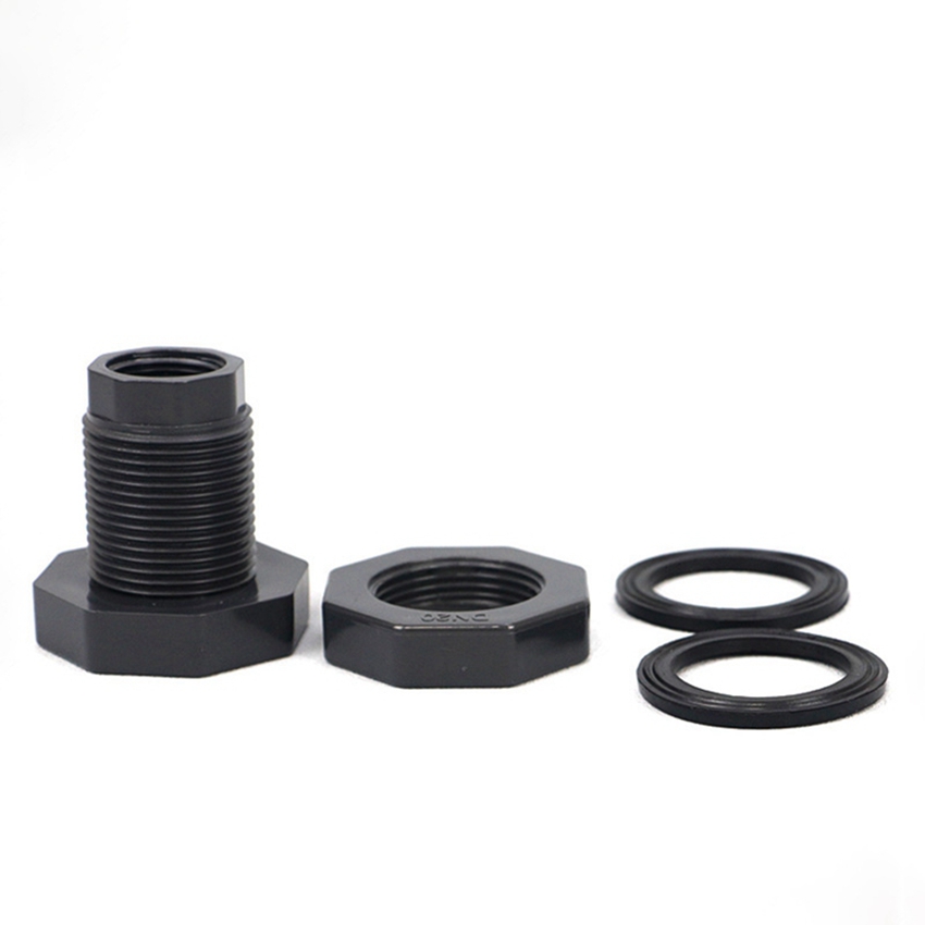 Water tank connector