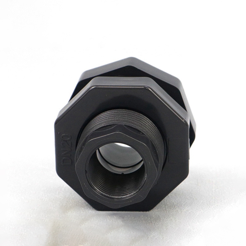 Water tank connector